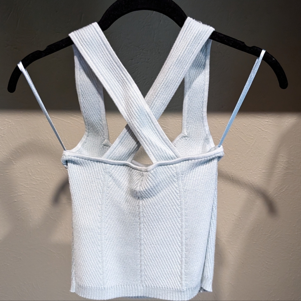 Cross back top